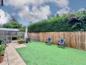 Photo 16- click for photo gallery